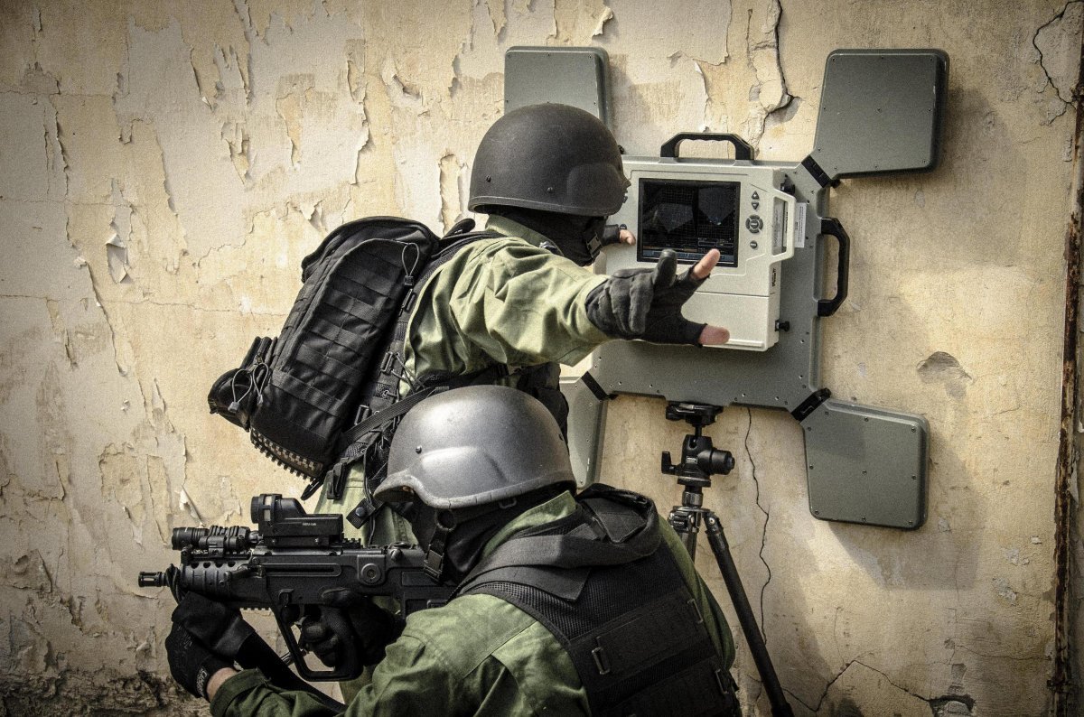 Xaver 1000, une technologie militaire permettant de voir à travers les murs